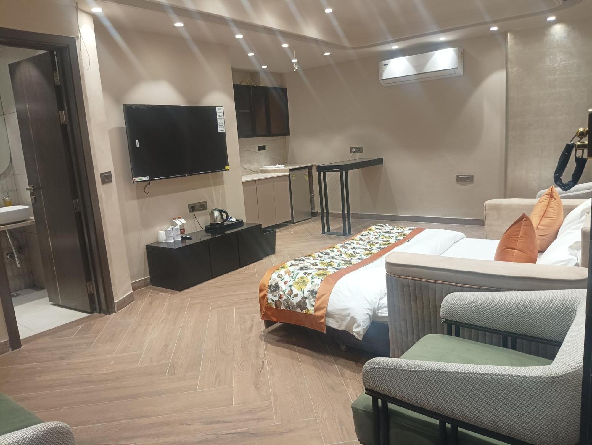 Hotel Cullinan By Qotel Janakpuri Delhi  Eksteriør billede