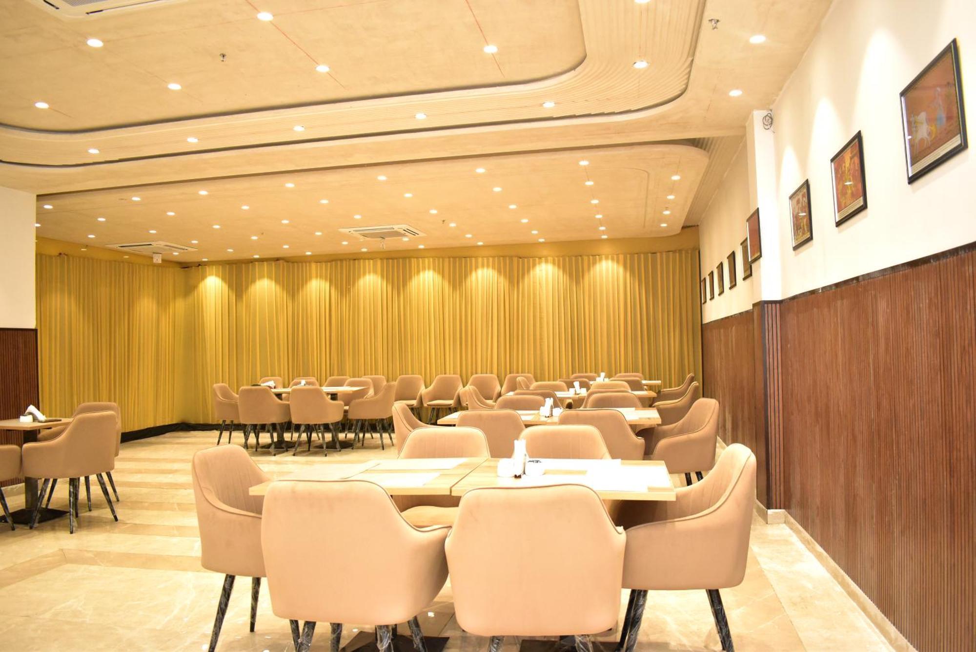 Hotel Cullinan By Qotel Janakpuri Delhi  Eksteriør billede