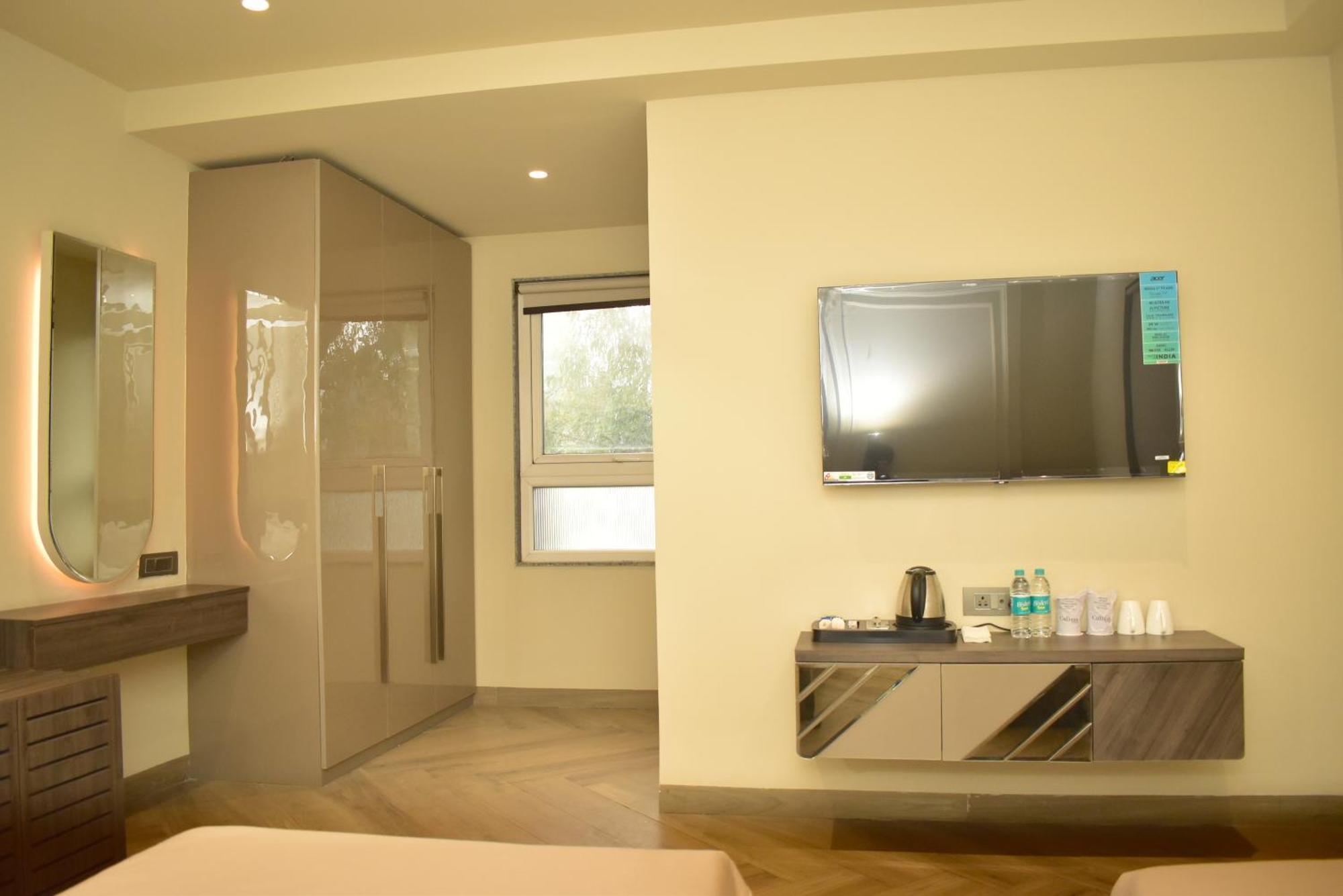 Hotel Cullinan By Qotel Janakpuri Delhi  Eksteriør billede