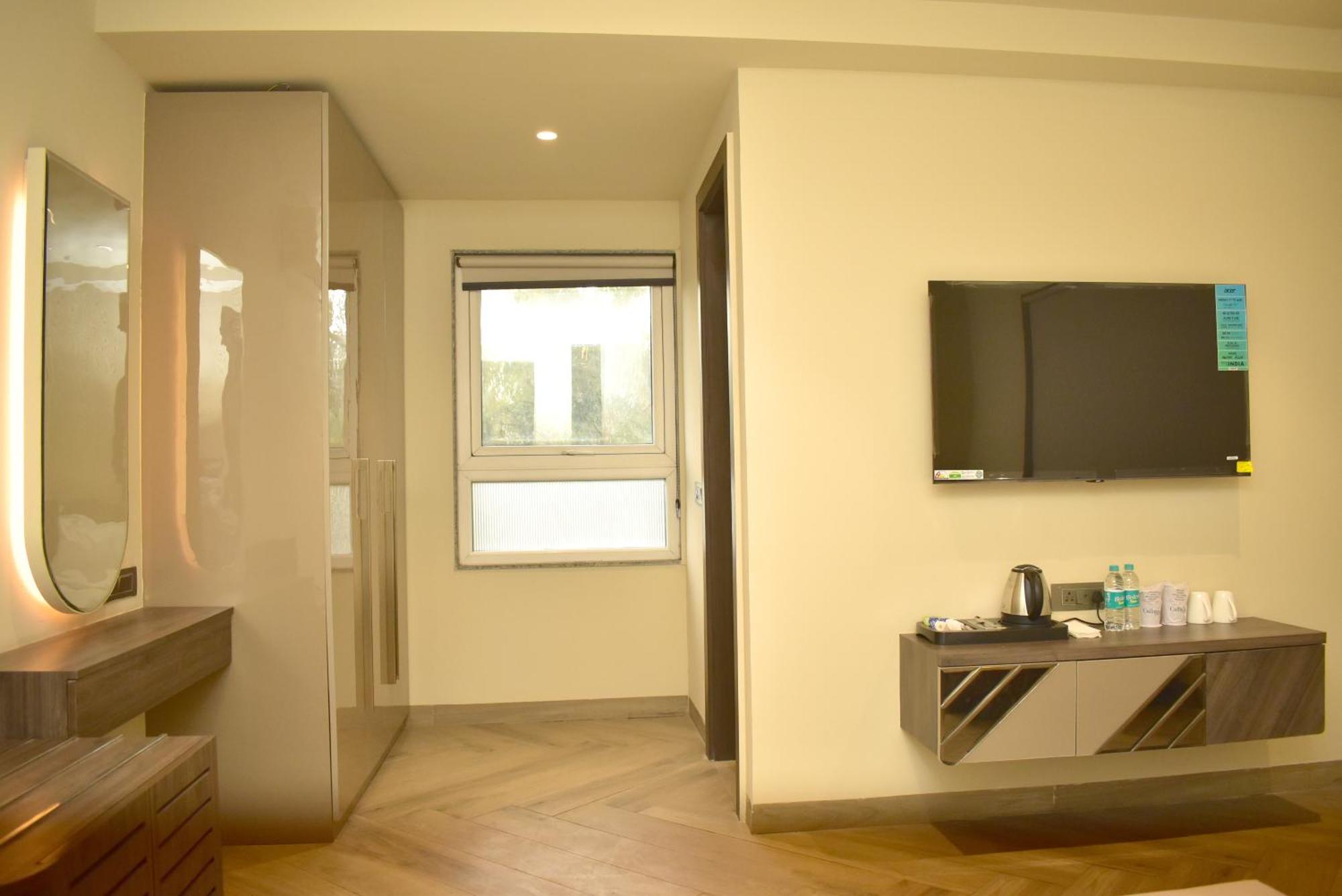 Hotel Cullinan By Qotel Janakpuri Delhi  Eksteriør billede