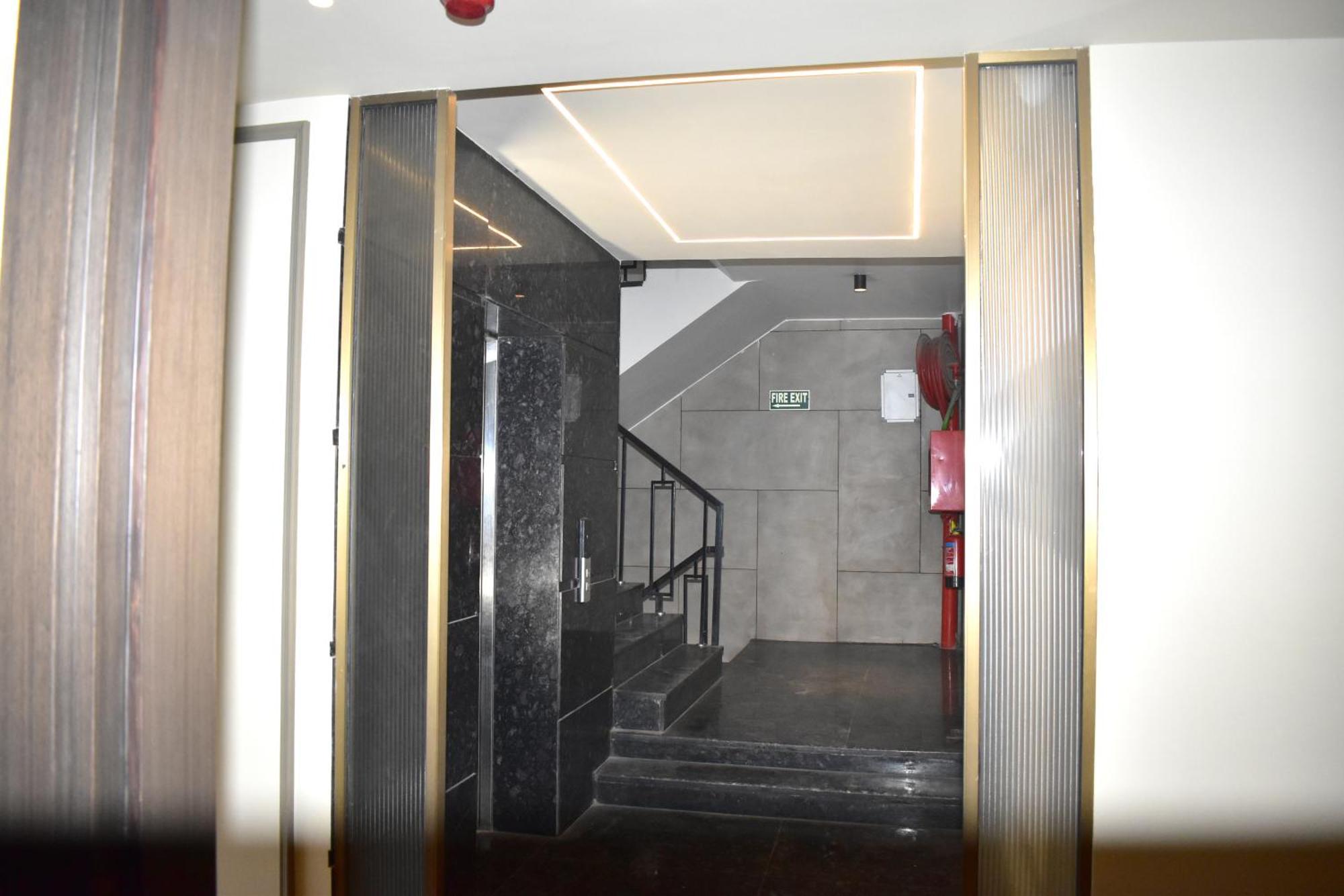 Hotel Cullinan By Qotel Janakpuri Delhi  Eksteriør billede