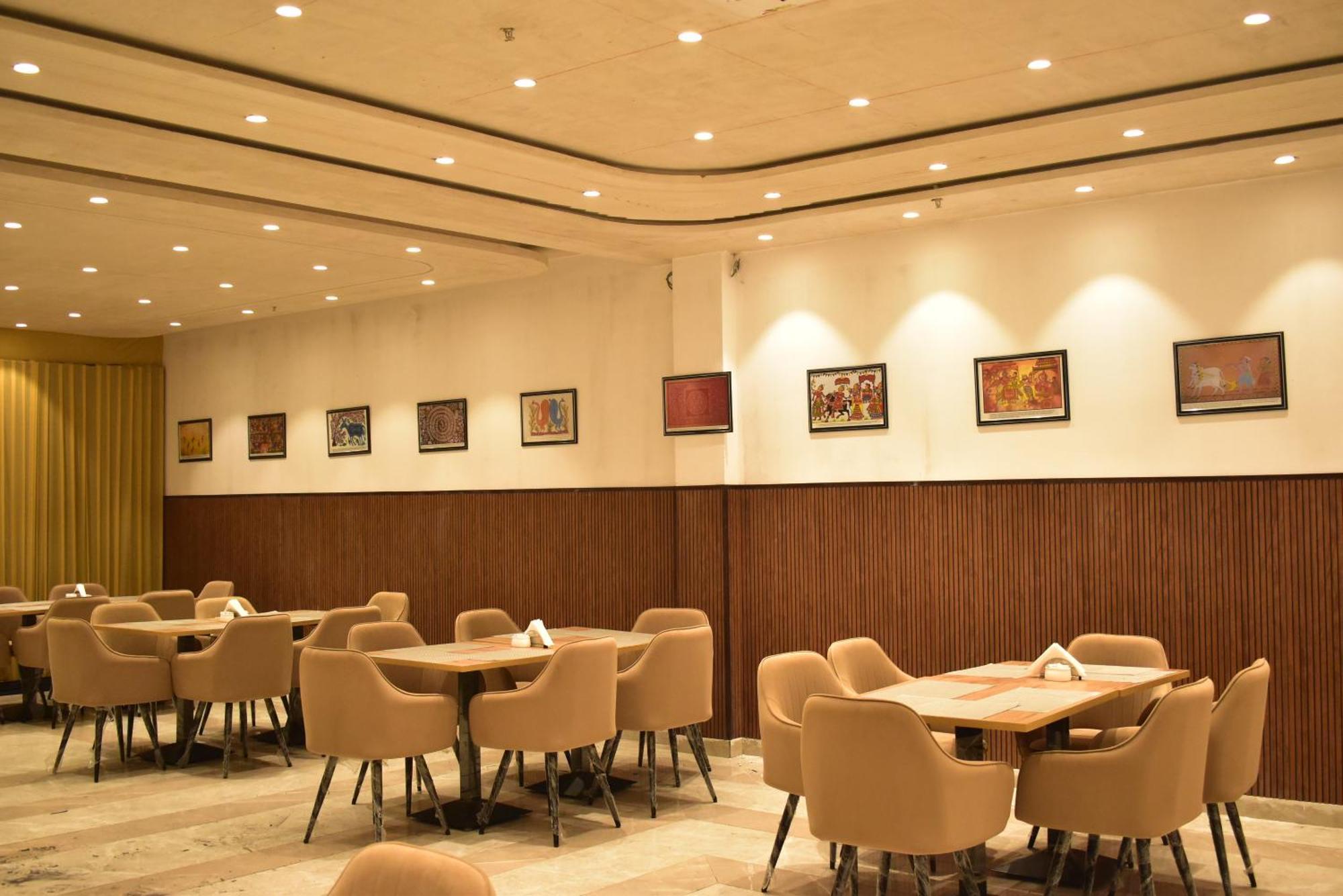 Hotel Cullinan By Qotel Janakpuri Delhi  Eksteriør billede